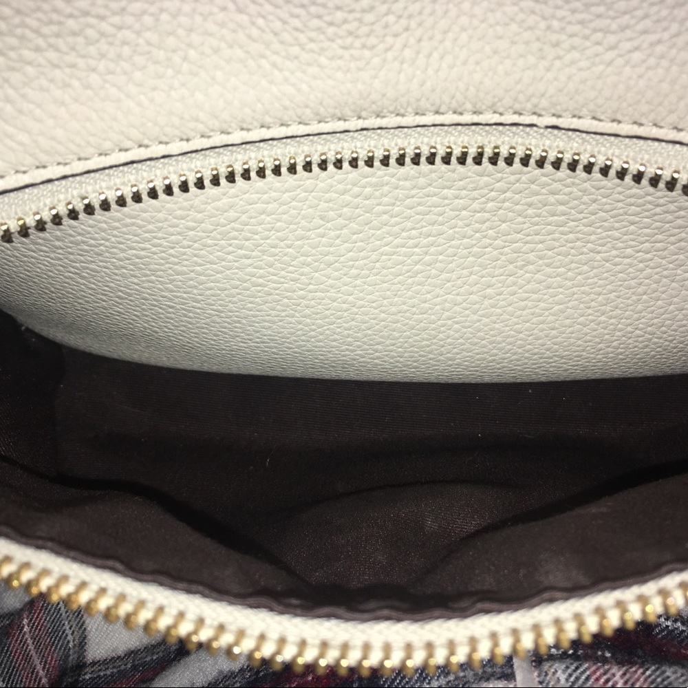 🍓 Charlie Leather Backpack 🍓 - Picture 4 of 4